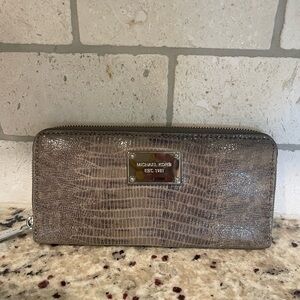 Michael Kors Grey Snakeskin Embossed‎ Wallet